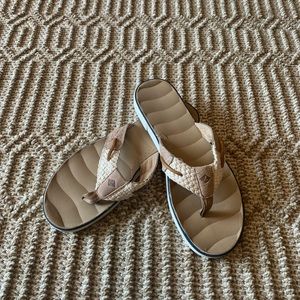 Sperry flip flops.  Size 9.5